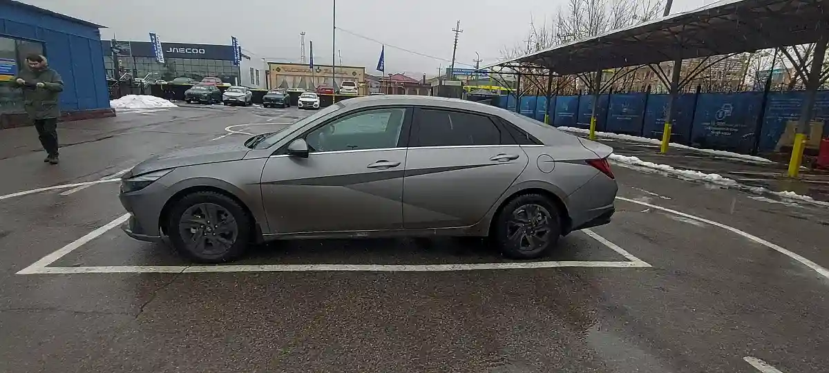 Hyundai Elantra 2021 года за 8 500 000 тг. в Алматы