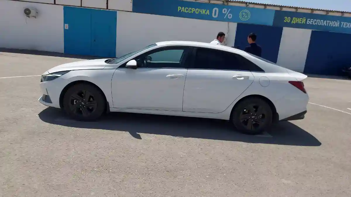 Hyundai Elantra 2021 года за 10 000 000 тг. в Актау
