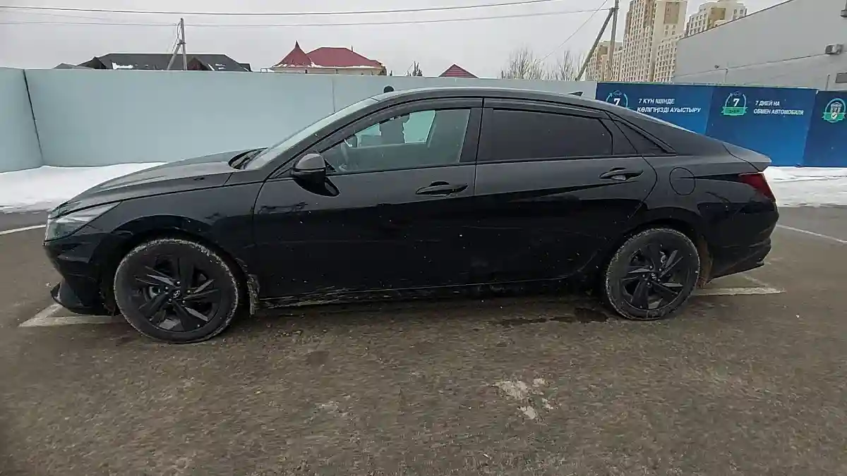 Hyundai Elantra 2021 года за 9 200 000 тг. в Шымкент