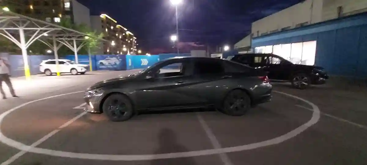 Hyundai Elantra 2022 года за 9 000 000 тг. в Алматы