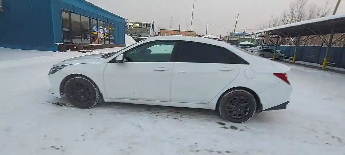 Hyundai Elantra 2022 года за 6 700 000 тг. в Алматы
