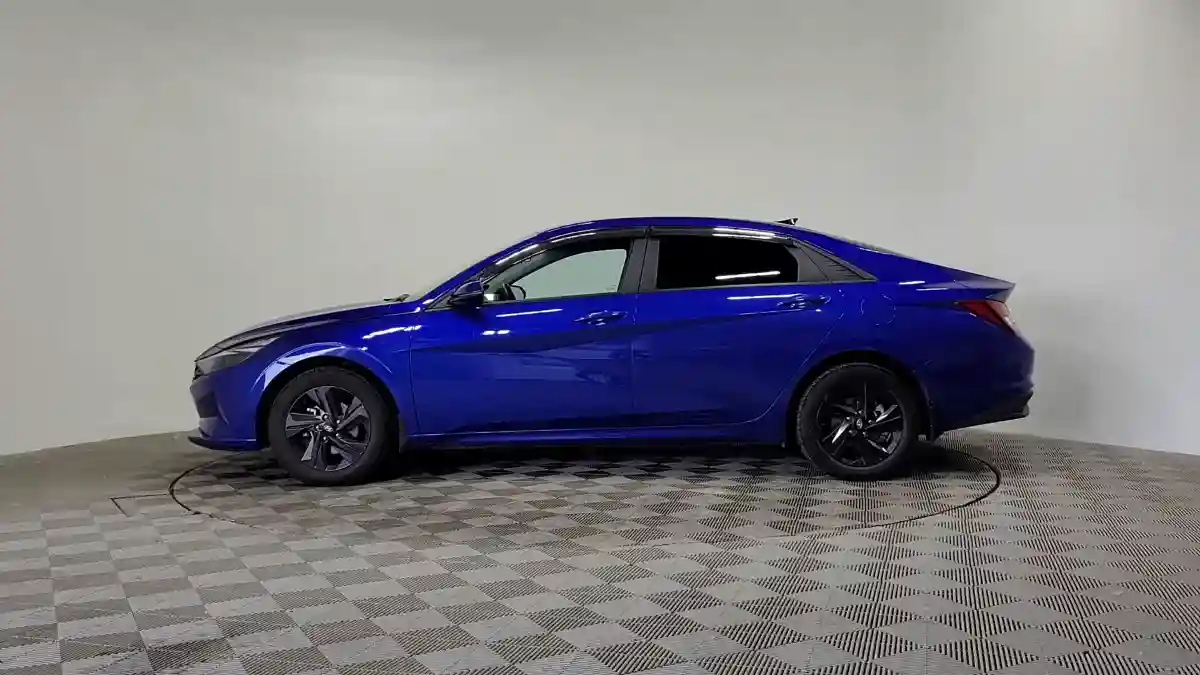 Hyundai Elantra 2023 года за 9 000 000 тг. в Алматы