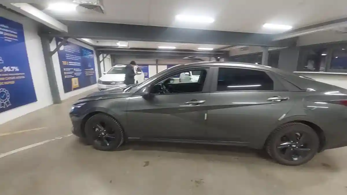 Hyundai Elantra 2023 года за 10 300 000 тг. в Астана