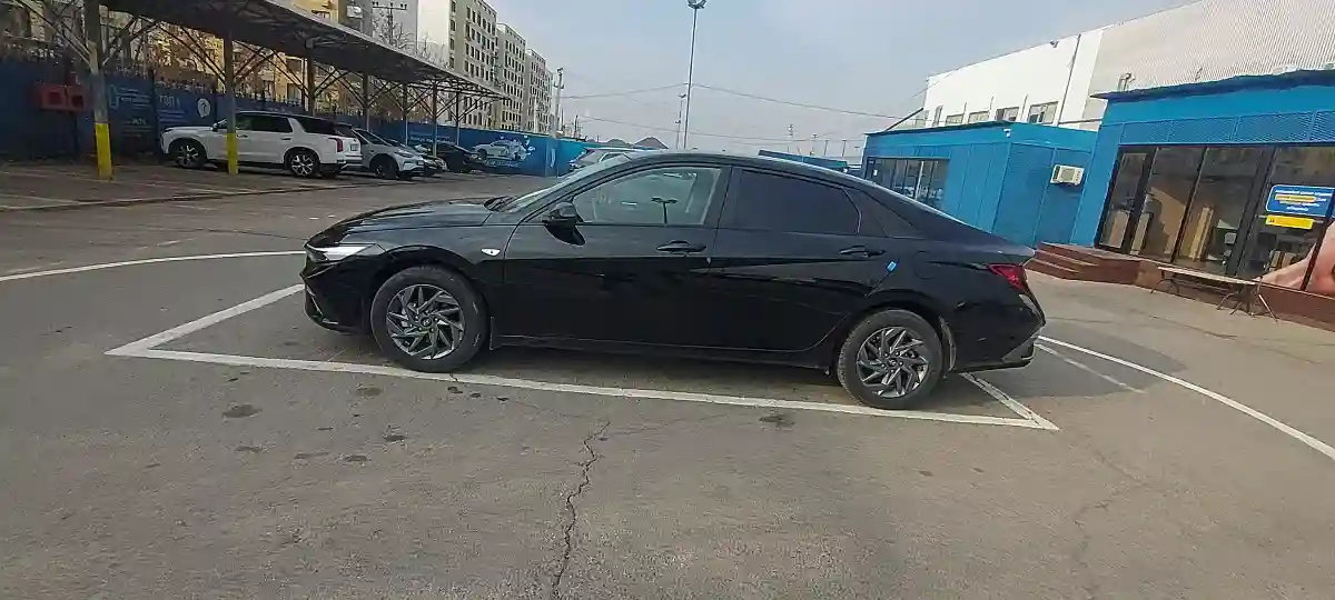 Hyundai Elantra 2024 года за 8 000 000 тг. в Алматы