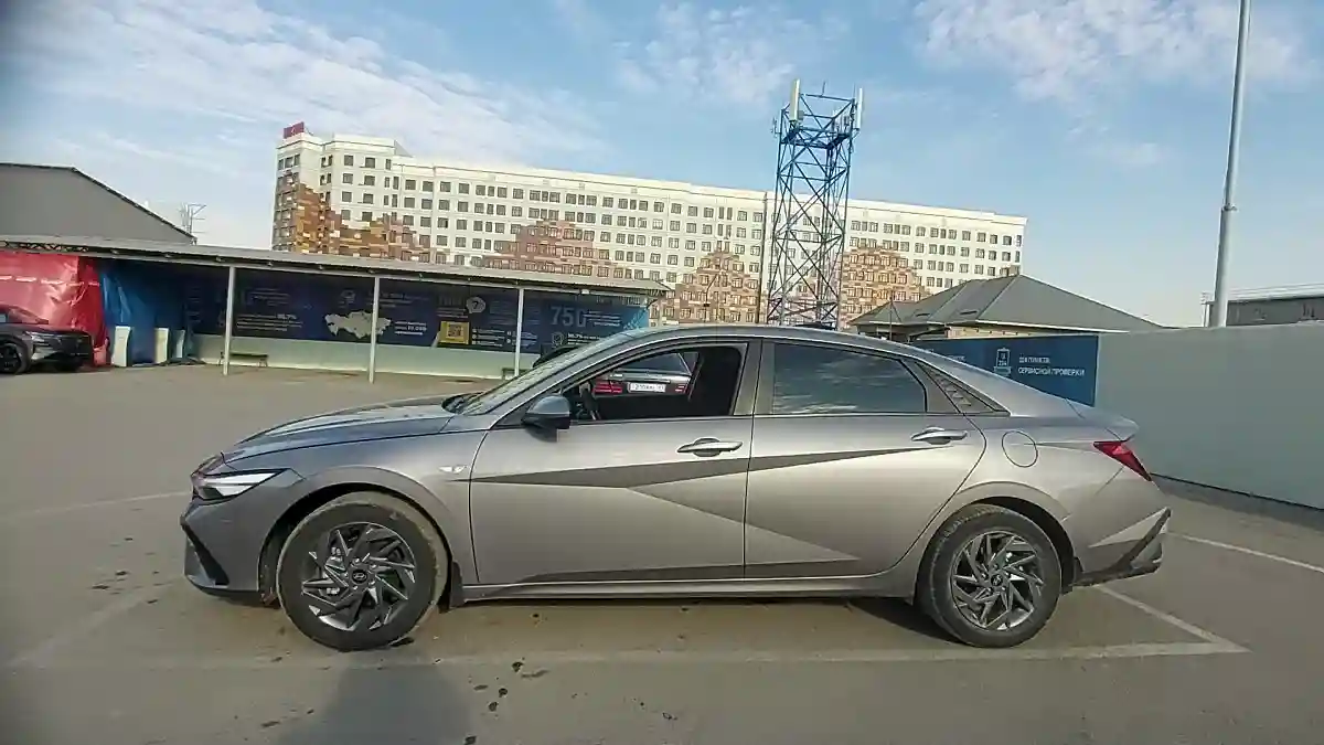 Hyundai Elantra 2024 года за 10 000 000 тг. в Шымкент