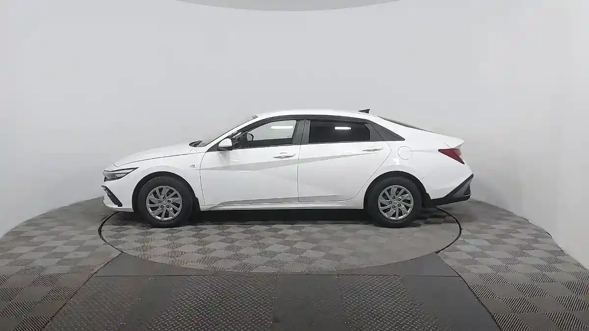 Hyundai Elantra 2024 года за 10 500 000 тг. в Астана