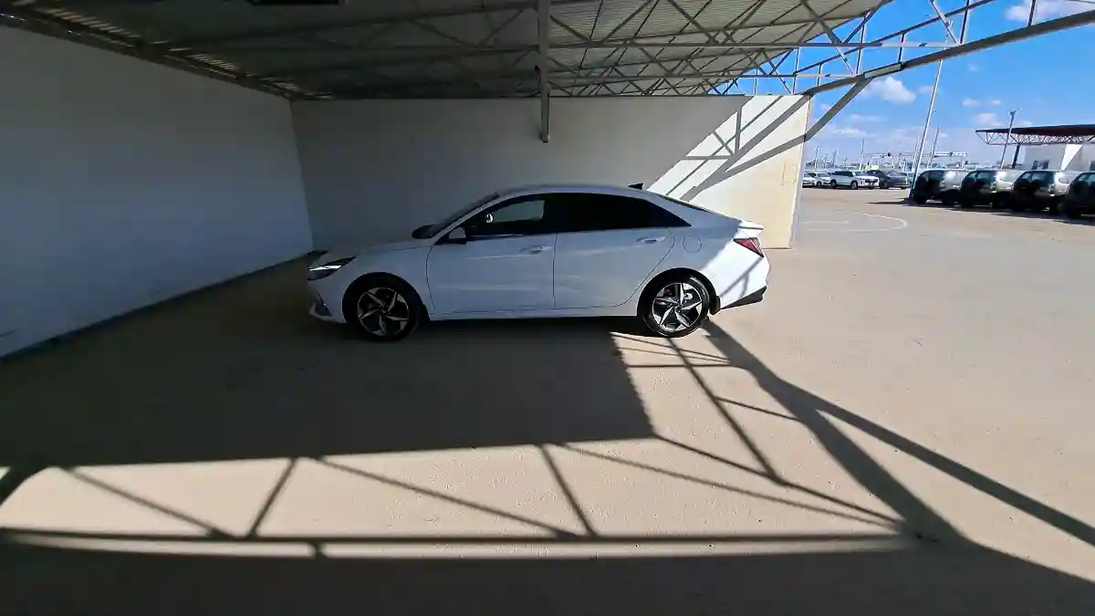 Hyundai Elantra 2023 года за 10 390 000 тг. в Кызылорда