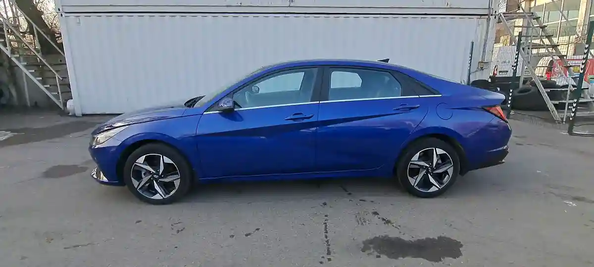 Hyundai Elantra 2023 года за 10 790 000 тг. в Алматы