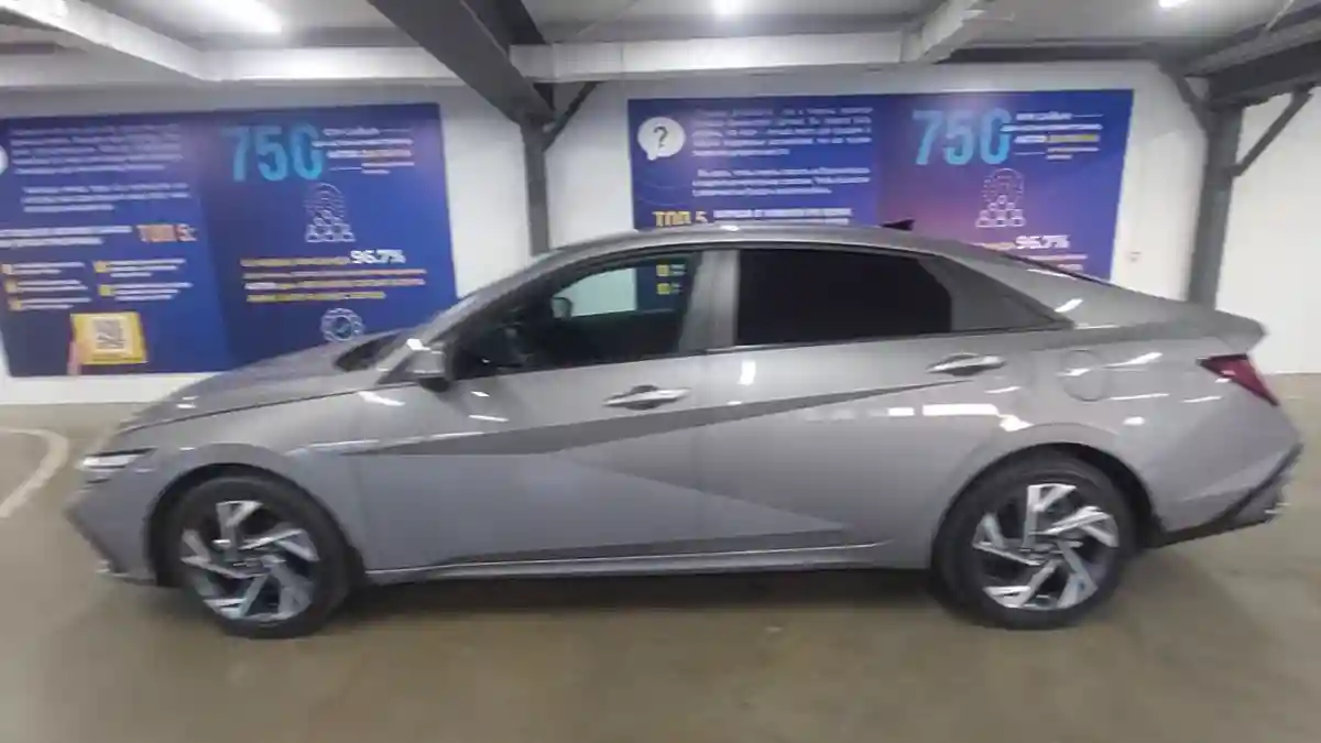 Hyundai Elantra 2024 года за 13 000 000 тг. в Астана