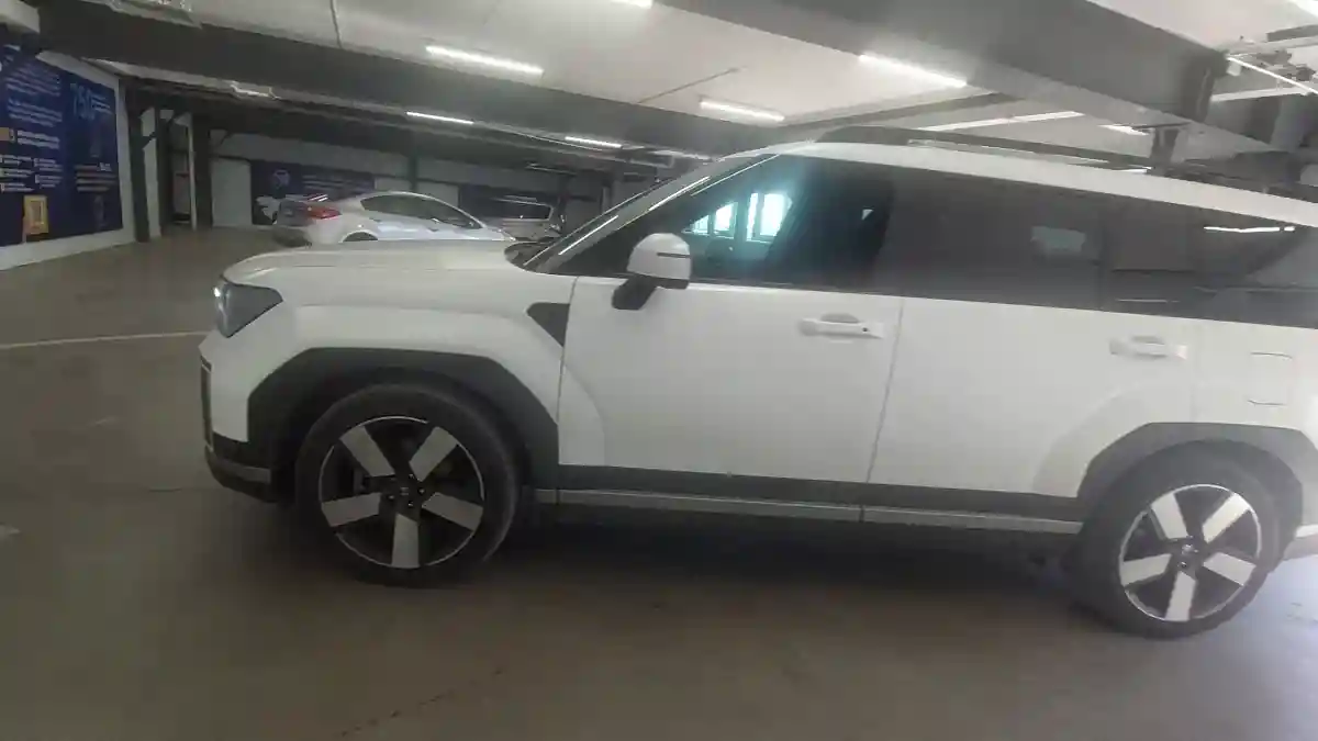 Hyundai Santa Fe 2024 года за 22 000 000 тг. в Астана