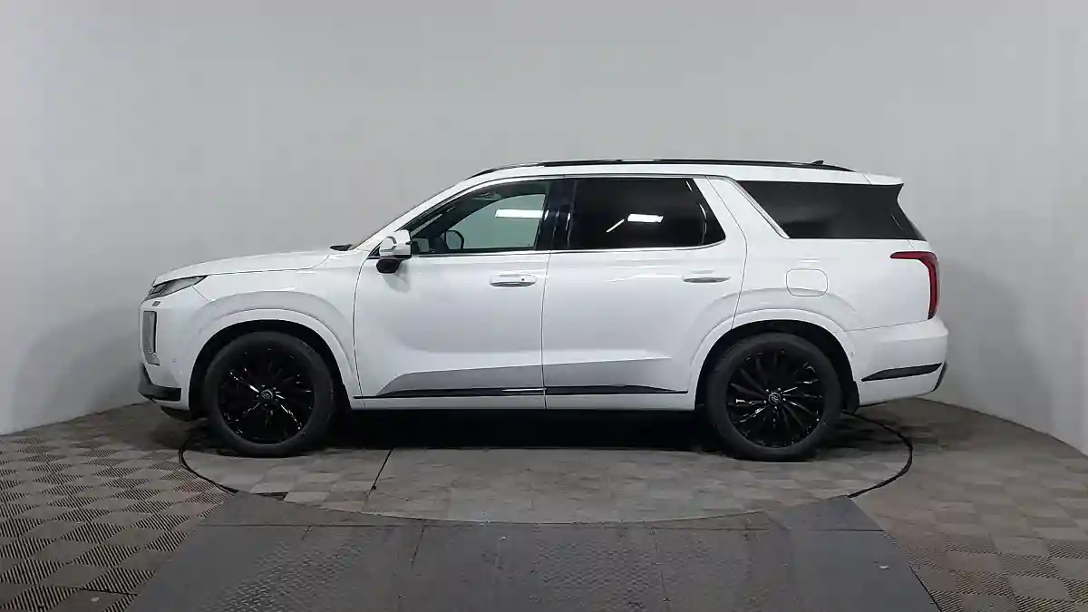 Hyundai Palisade 2024 года за 29 800 000 тг. в Астана