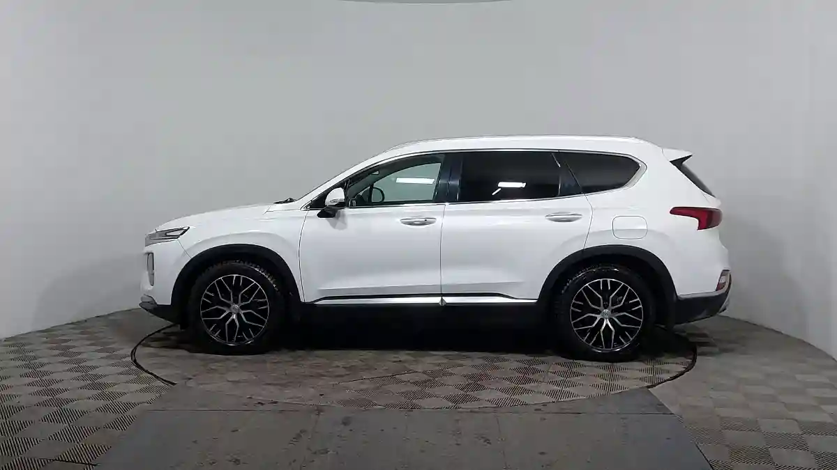 Hyundai Santa Fe 2020 года за 14 440 000 тг. в Астана