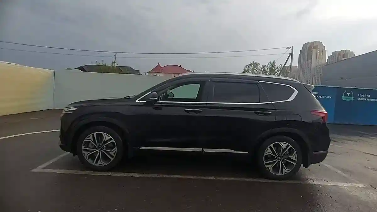 Hyundai Santa Fe 2020 года за 12 000 000 тг. в Шымкент