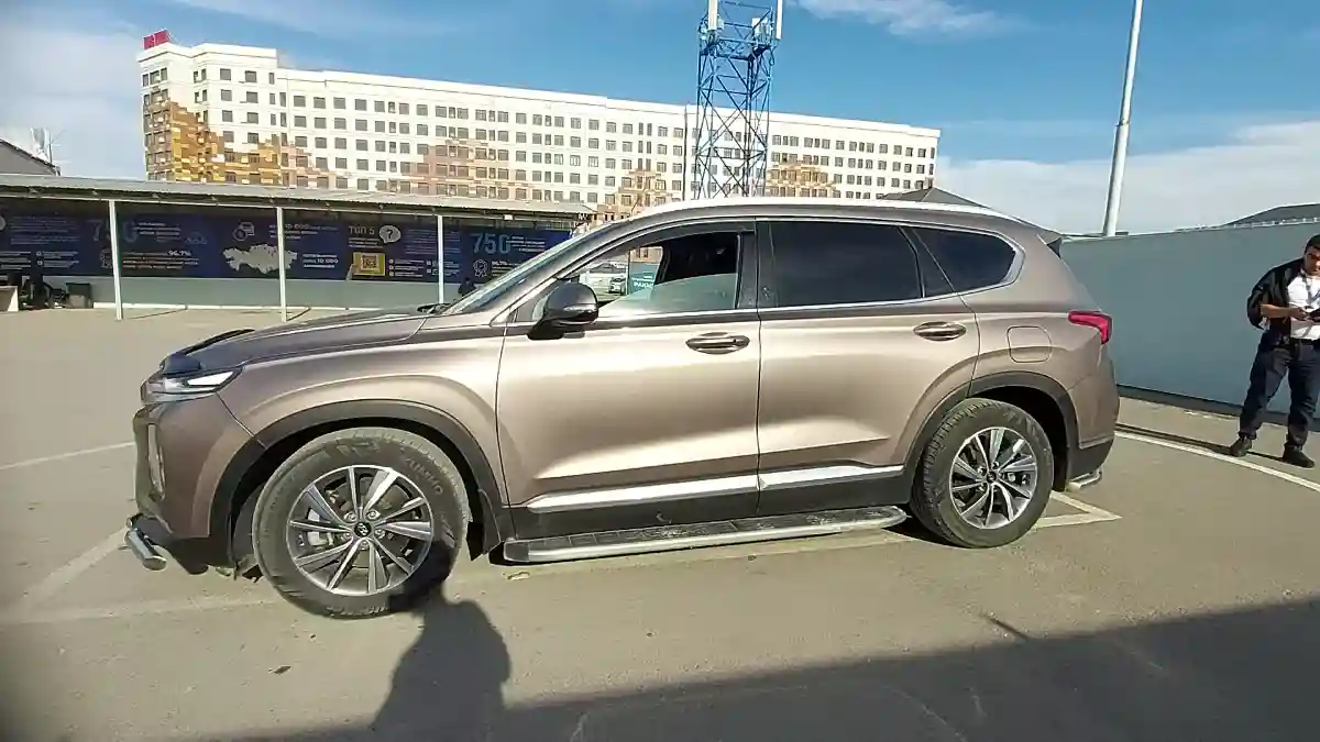 Hyundai Santa Fe 2020 года за 14 000 000 тг. в Шымкент