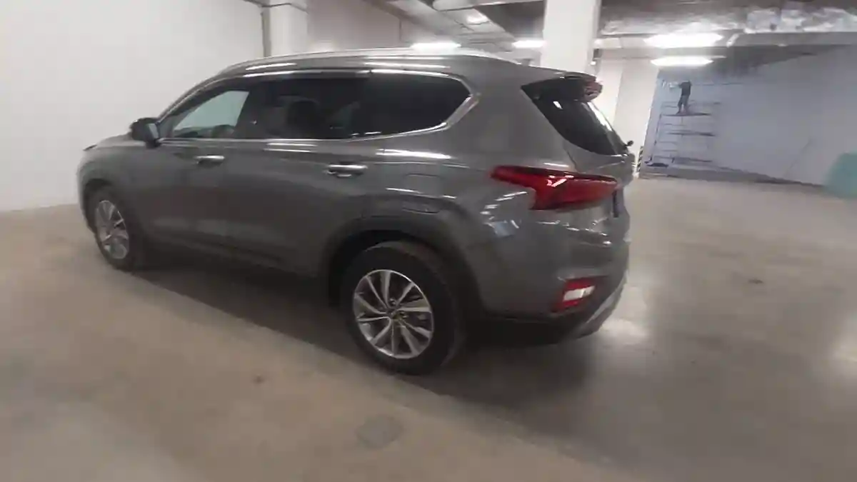 Hyundai Santa Fe 2020 года за 13 590 000 тг. в Астана