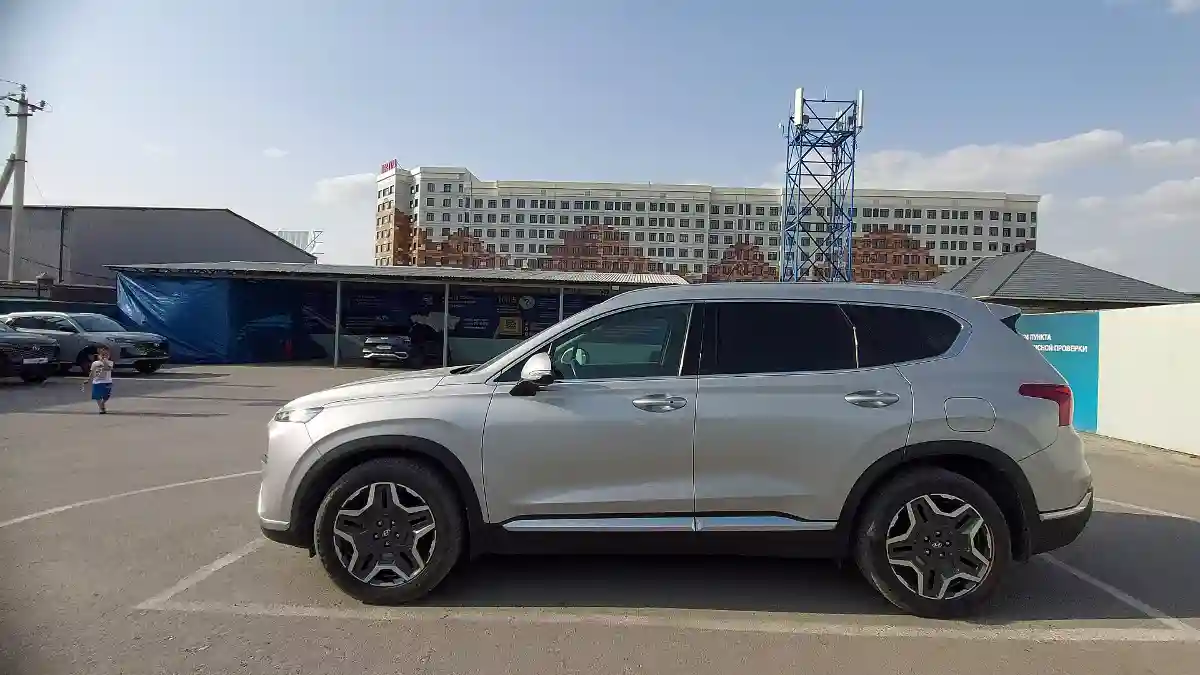 Hyundai Santa Fe 2021 года за 16 300 000 тг. в Шымкент