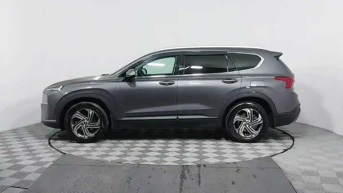 Hyundai Santa Fe 2021 года за 15 190 000 тг. в Астана