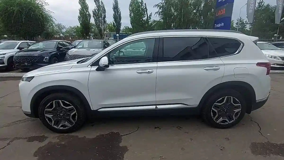 Hyundai Santa Fe 2021 года за 18 422 000 тг. в Костанай