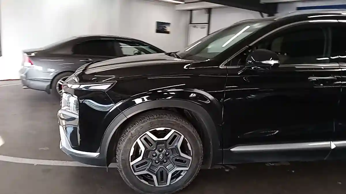 Hyundai Santa Fe 2022 года за 16 200 000 тг. в Астана