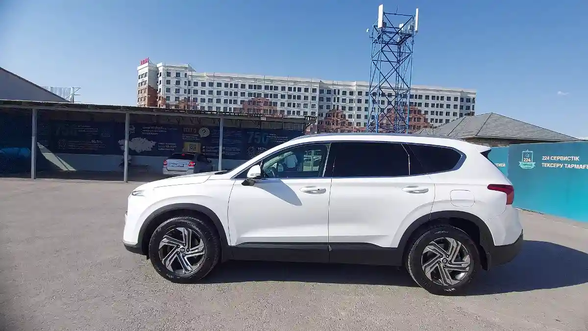 Hyundai Santa Fe 2022 года за 15 000 000 тг. в Шымкент