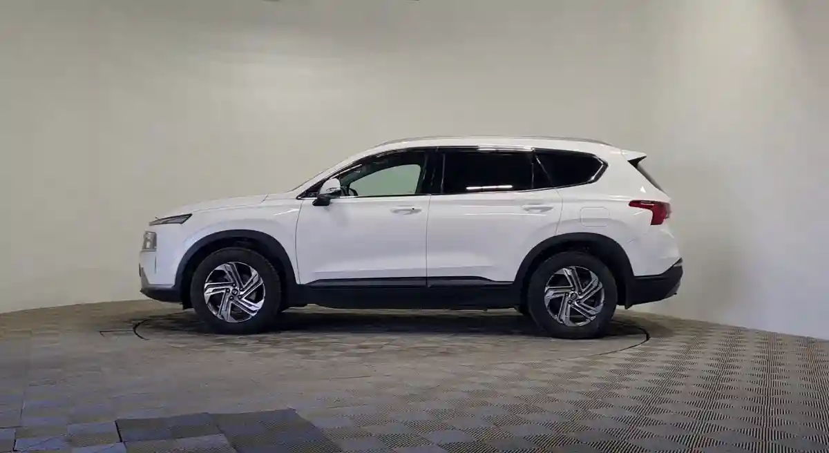 Hyundai Santa Fe 2022 года за 14 990 000 тг. в Алматы