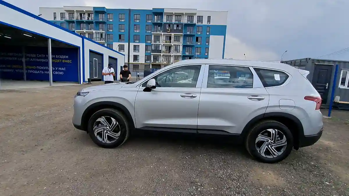 Hyundai Santa Fe 2023 года за 19 200 000 тг. в Алматы