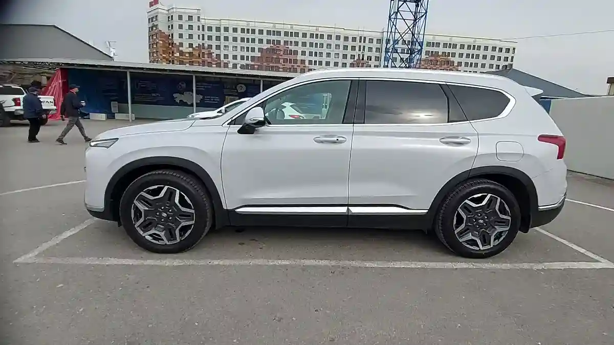 Hyundai Santa Fe 2023 года за 17 000 000 тг. в Шымкент