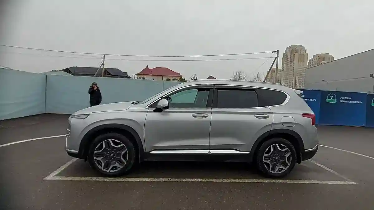 Hyundai Santa Fe 2023 года за 20 000 000 тг. в Шымкент