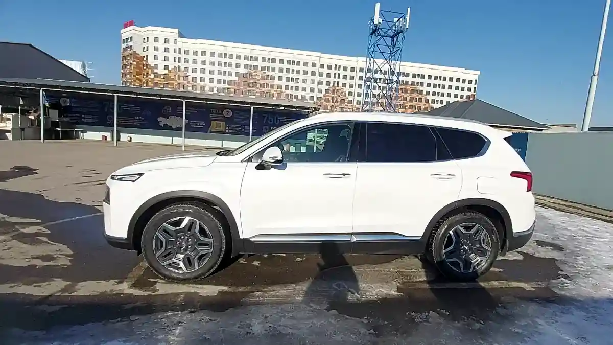 Hyundai Santa Fe 2023 года за 19 000 000 тг. в Шымкент