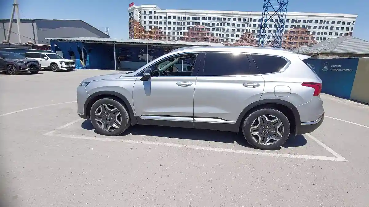 Hyundai Santa Fe 2021 года за 17 000 000 тг. в Шымкент