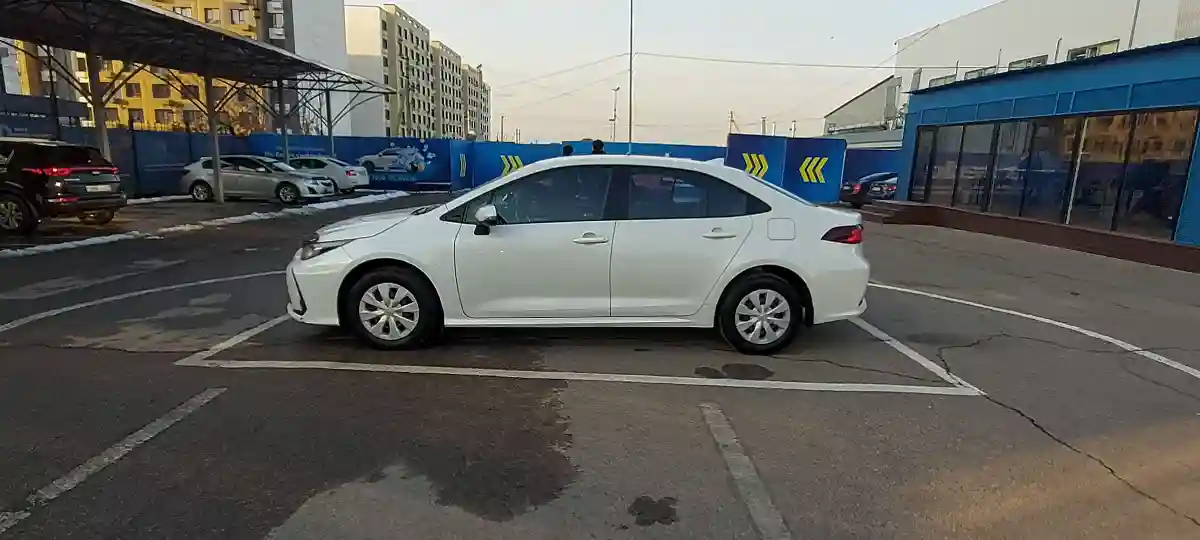 Toyota Corolla 2019 года за 9 300 000 тг. в Алматы