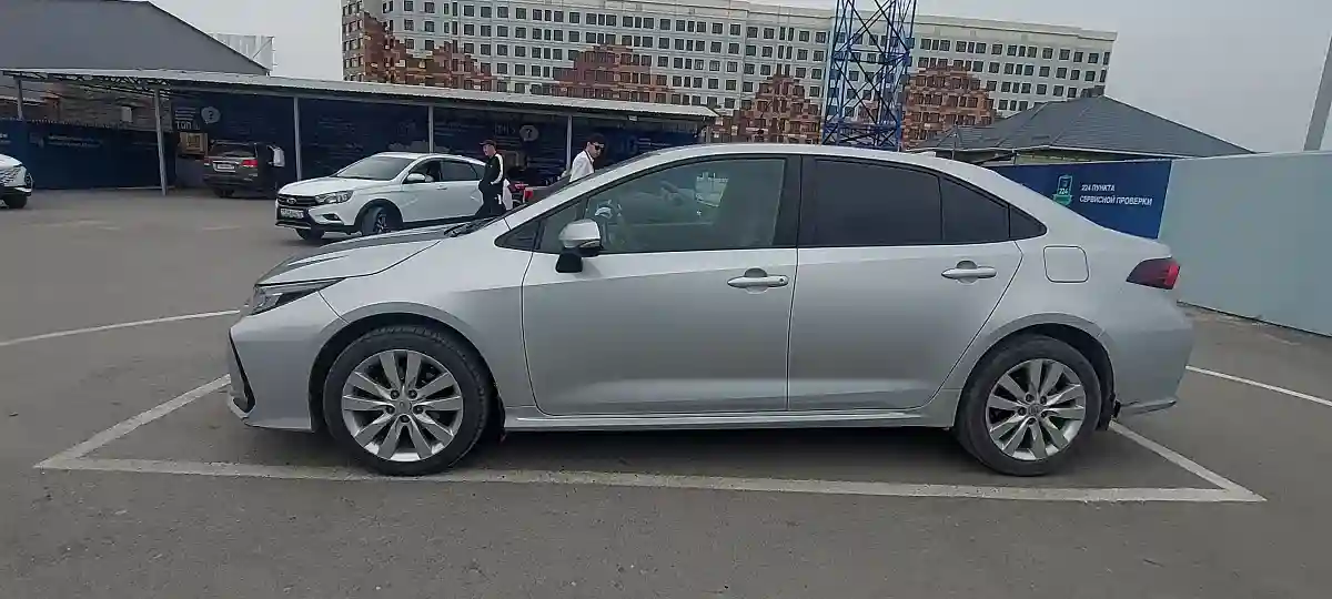Toyota Corolla 2019 года за 9 500 000 тг. в Шымкент
