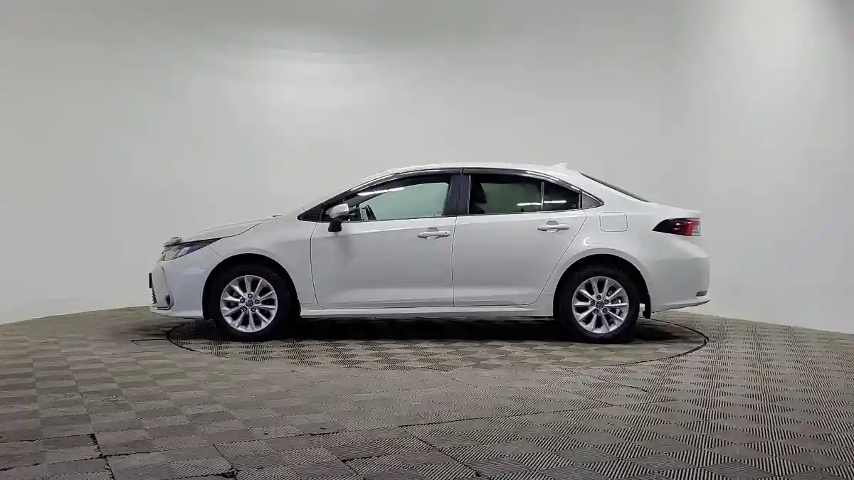 Toyota Corolla 2019 года за 8 490 000 тг. в Алматы