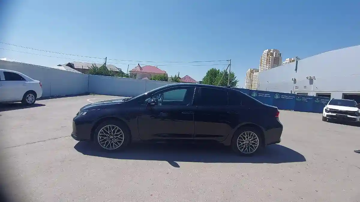 Toyota Corolla 2023 года за 11 900 000 тг. в Шымкент