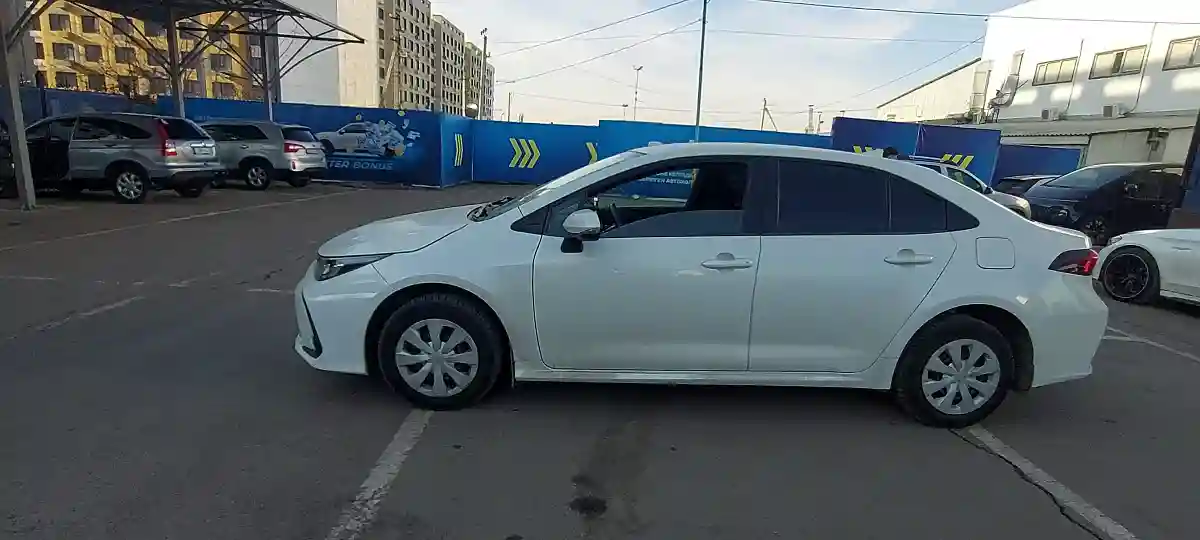 Toyota Corolla 2020 года за 9 500 000 тг. в Алматы