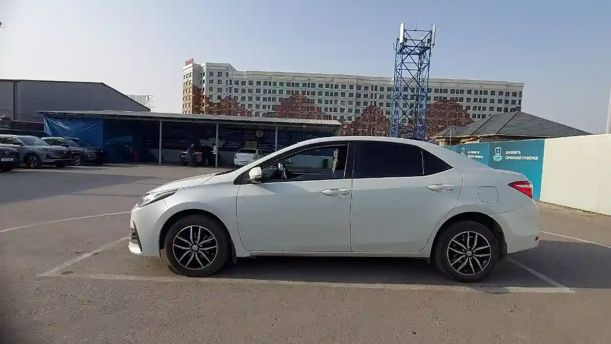 Toyota Corolla 2016 года за 8 000 000 тг. в Шымкент