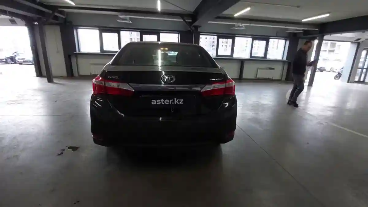 Toyota Corolla 2015 года за 7 500 000 тг. в Астана