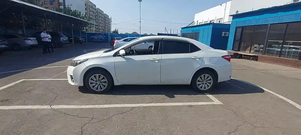 Toyota Corolla 2013 года за 7 300 000 тг. в Алматы