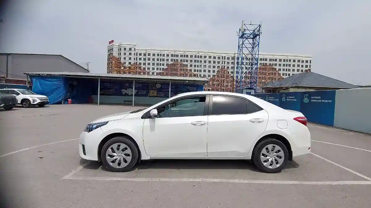 Toyota Corolla 2015 года за 6 500 000 тг. в Шымкент