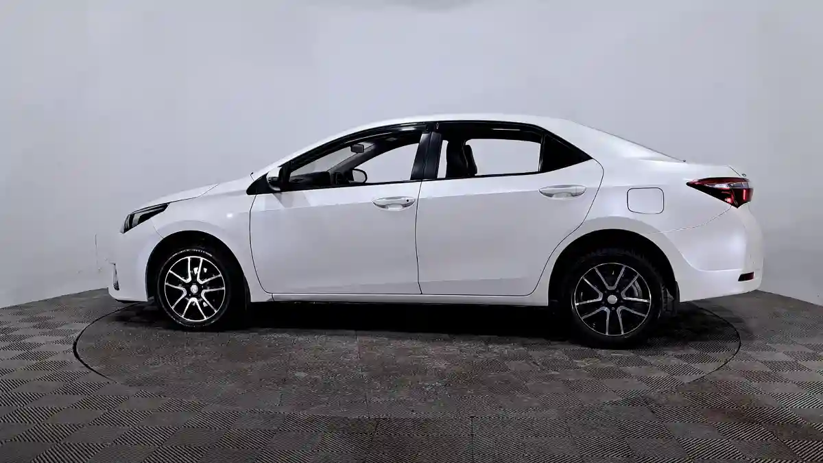 Toyota Corolla 2014 года за 5 990 000 тг. в Астана