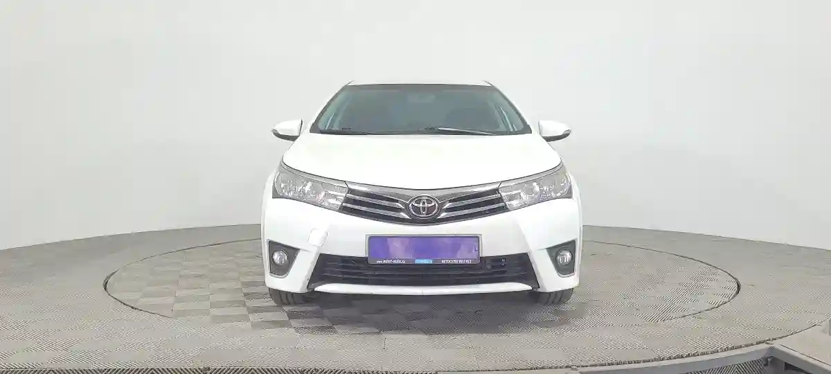 Toyota Corolla 2015 года за 6 990 000 тг. в Караганда