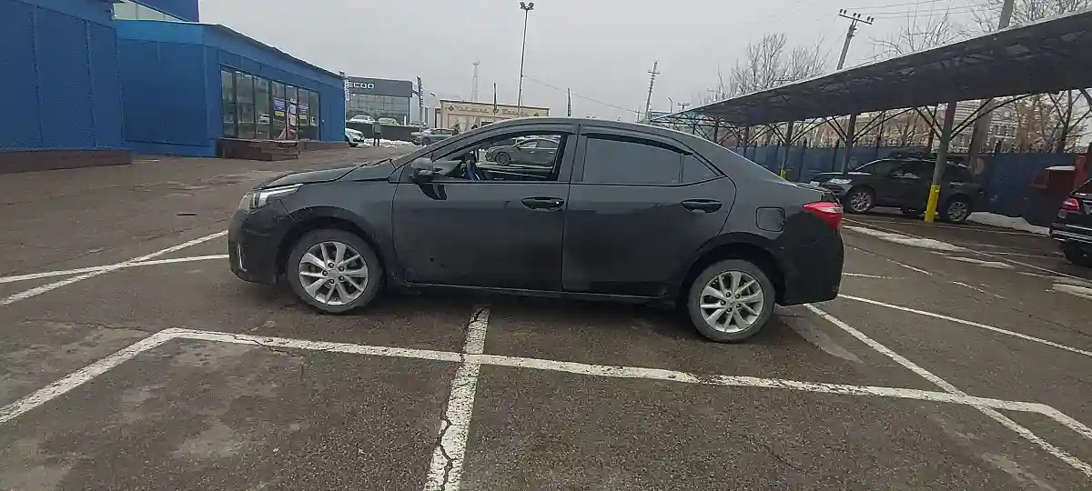 Toyota Corolla 2015 года за 6 200 000 тг. в Алматы