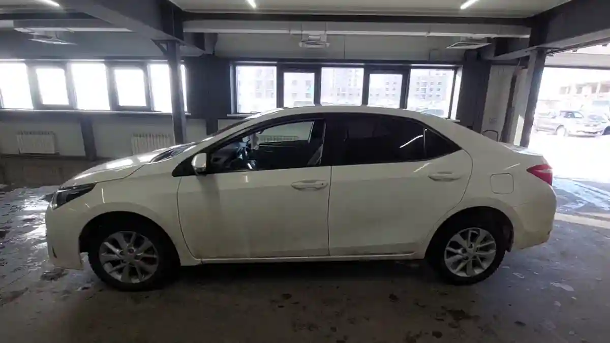 Toyota Corolla 2015 года за 7 500 000 тг. в Астана