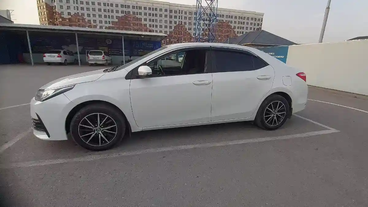 Toyota Corolla 2016 года за 6 000 000 тг. в Шымкент