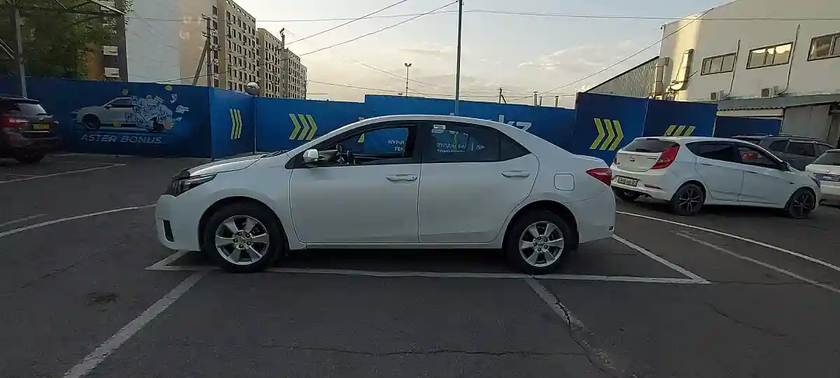 Toyota Corolla 2014 года за 6 000 000 тг. в Алматы