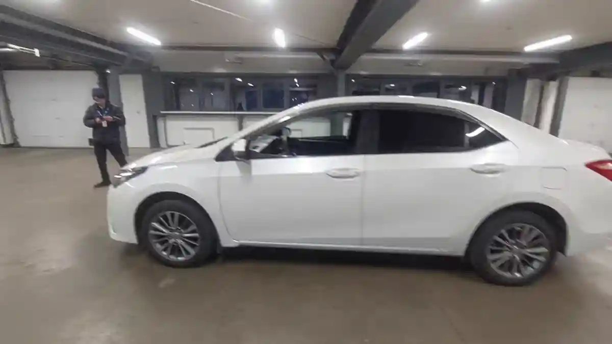 Toyota Corolla 2015 года за 6 000 000 тг. в Астана