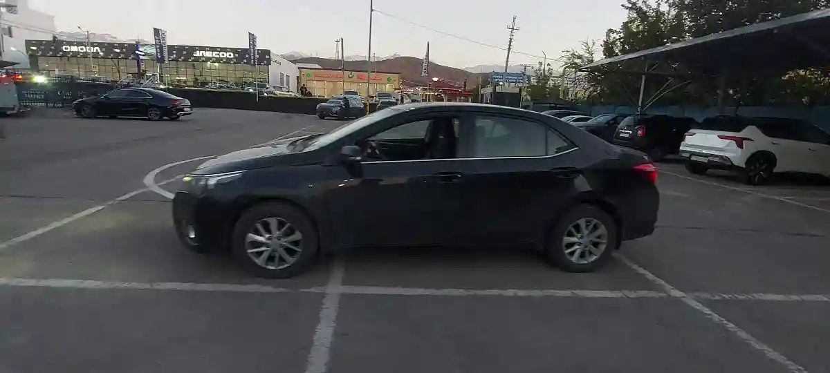 Toyota Corolla 2013 года за 6 800 000 тг. в Алматы