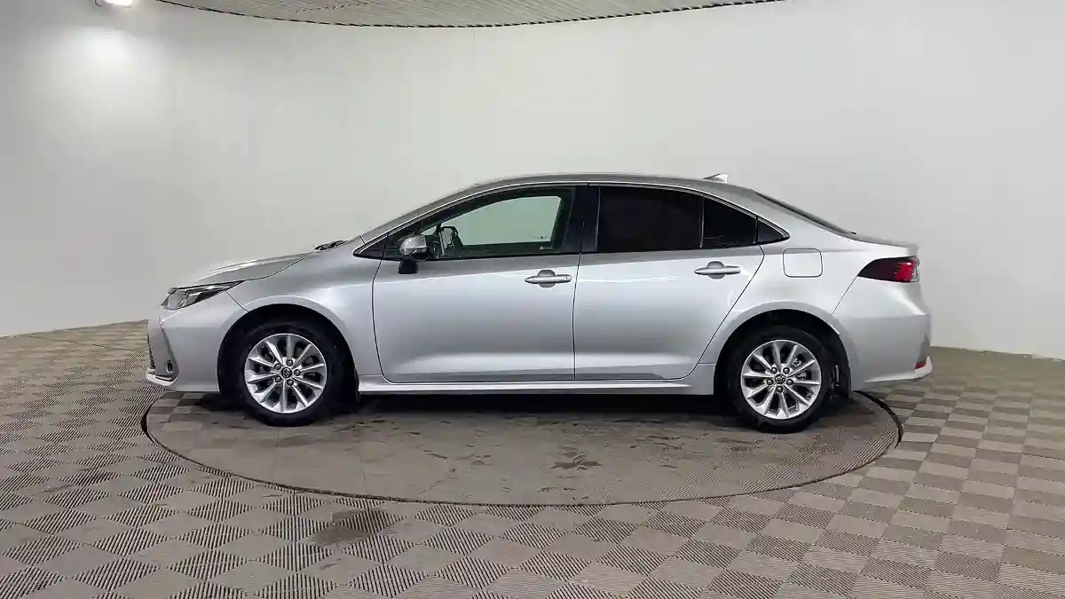 Toyota Corolla 2019 года за 9 290 000 тг. в Шымкент