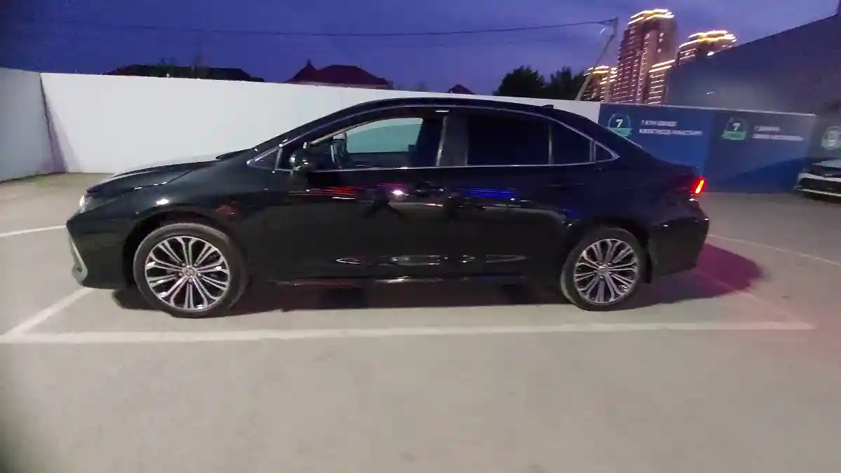 Toyota Corolla 2021 года за 11 000 000 тг. в Шымкент