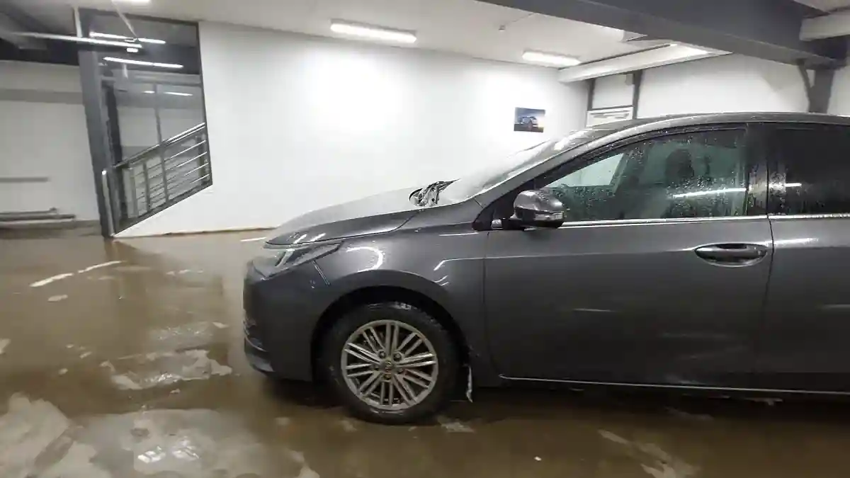 Toyota Corolla 2018 года за 8 500 000 тг. в Астана
